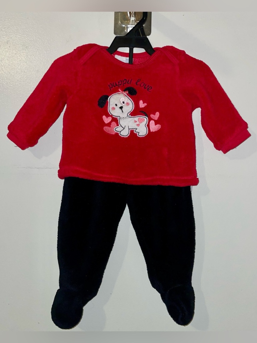 Vitamins Baby Red Puppy Love Set with Black Footed Pants